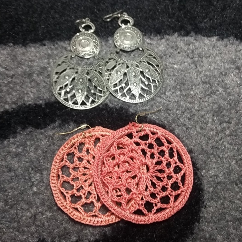 Ear rings